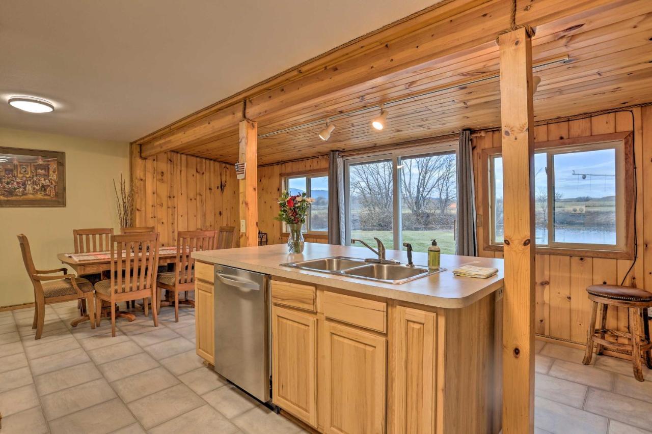 Rustic Spearfish Cabin On 12-Acre Trout Farm Exterior foto